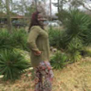 Meet your Posher, Henrietta